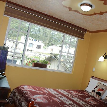 Casa De Luis Bed & Breakfast Otavalo Exterior photo