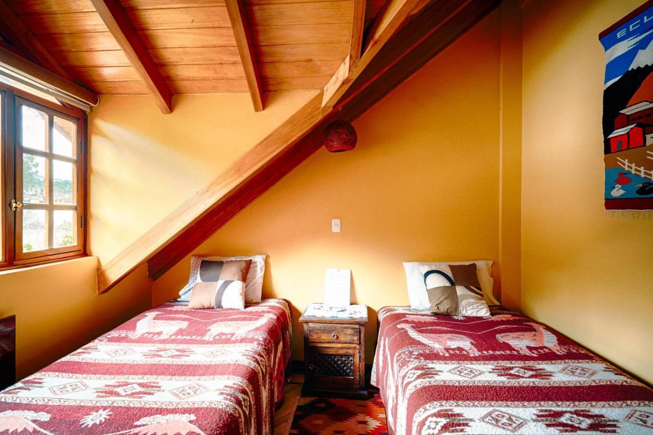 Casa De Luis Bed & Breakfast Otavalo Exterior photo