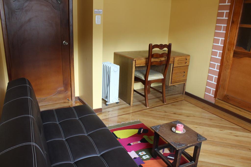 Casa De Luis Bed & Breakfast Otavalo Exterior photo