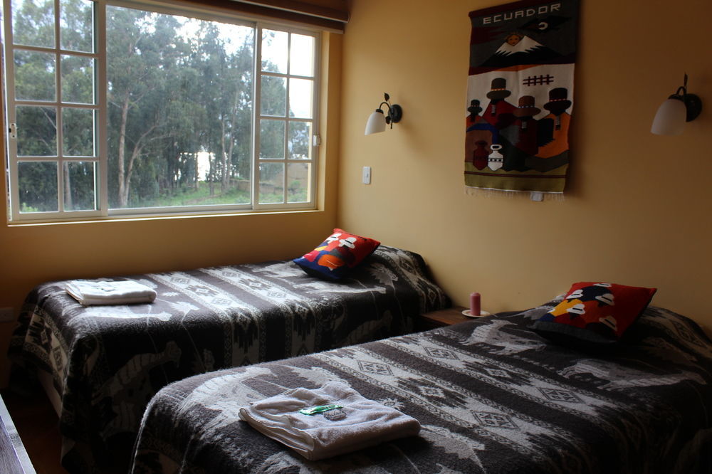 Casa De Luis Bed & Breakfast Otavalo Exterior photo
